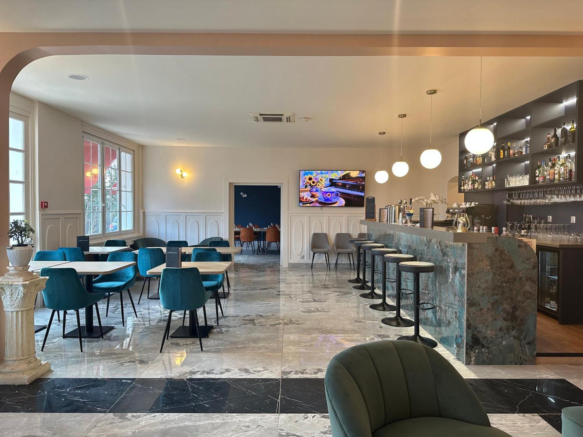 法兰西岛贝斯特韦斯特酒店 蒂耶里堡 外观 照片
